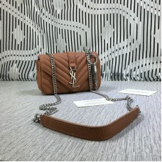 YSL Borsa piccola con catena a busta Pelle di capra marrone 18 cm